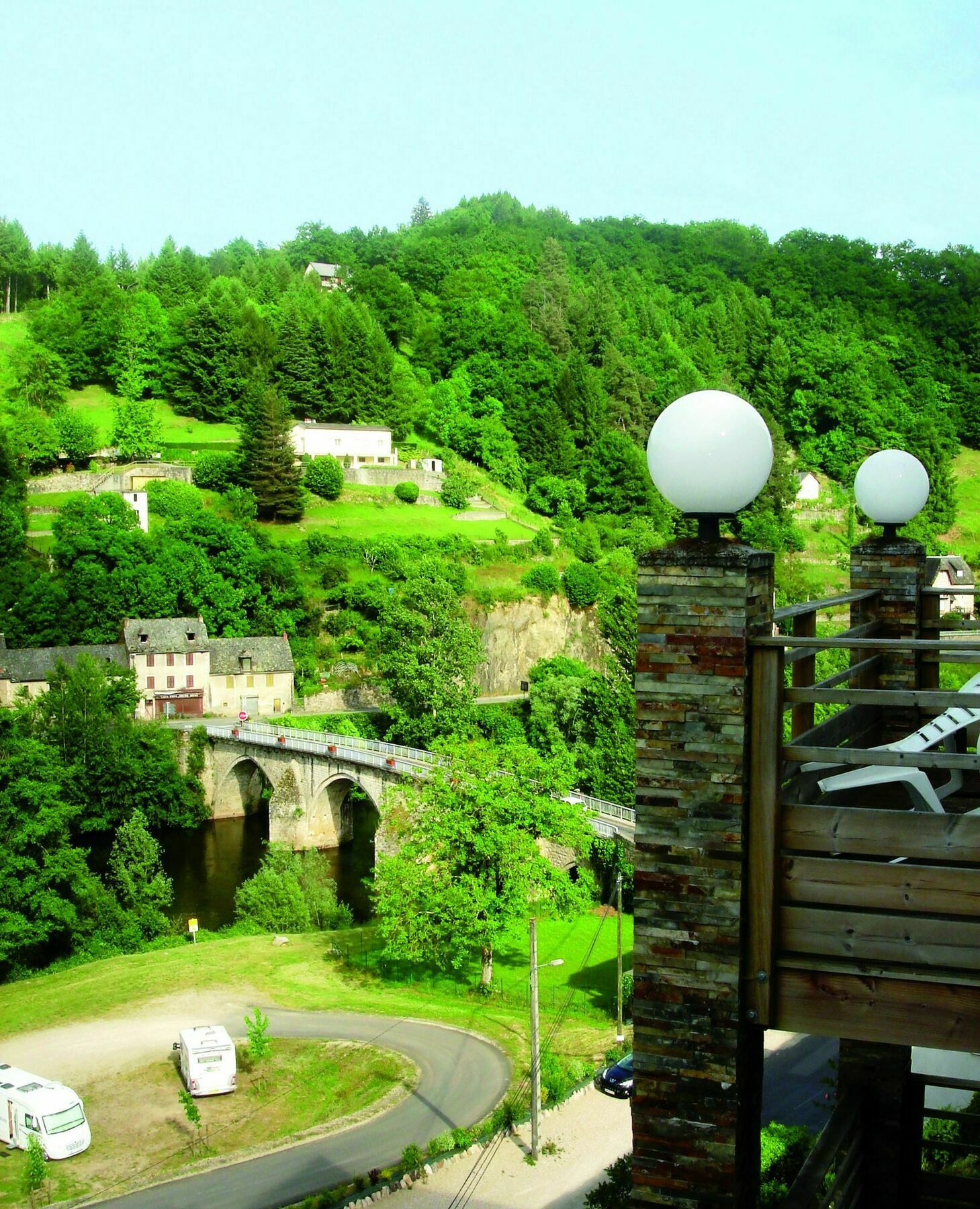 Residence Goelia Les Gorges De La Truyere Entraygues-sur-Truyere Exterior photo